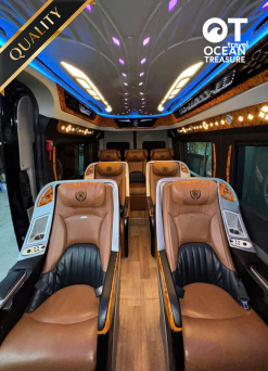 [TP. Hồ Chí Minh] CityTour 8 tiếng nội thành (<100km) Limousine 9 chỗ VIP