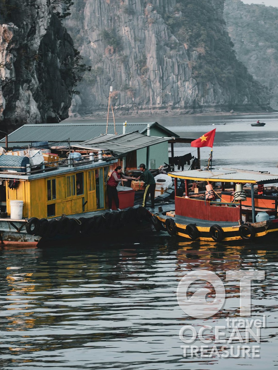 Dịch vụ đặt du thuyền và trải nghiệm vịnh - Việt Nam