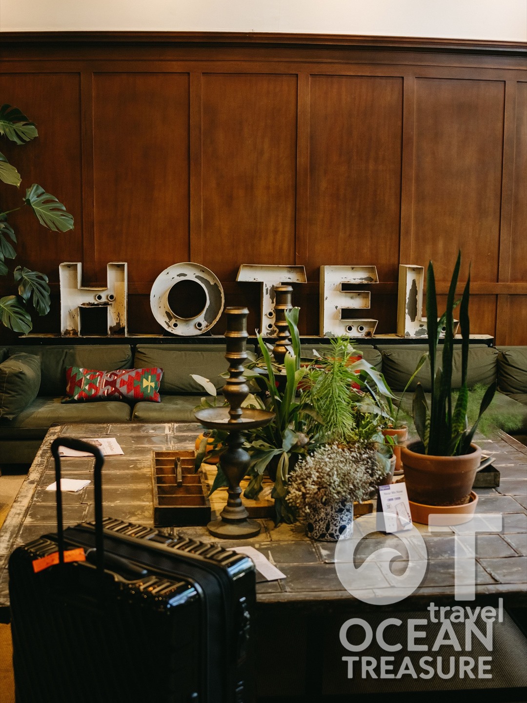 Dịch vụ đặt khách sạn và resort Việt Nam - Việt Nam