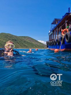 Alternative view of Tour 3 đảo Hòn Mun, Con Sẻ Tre và Làng Chài Nha Trang