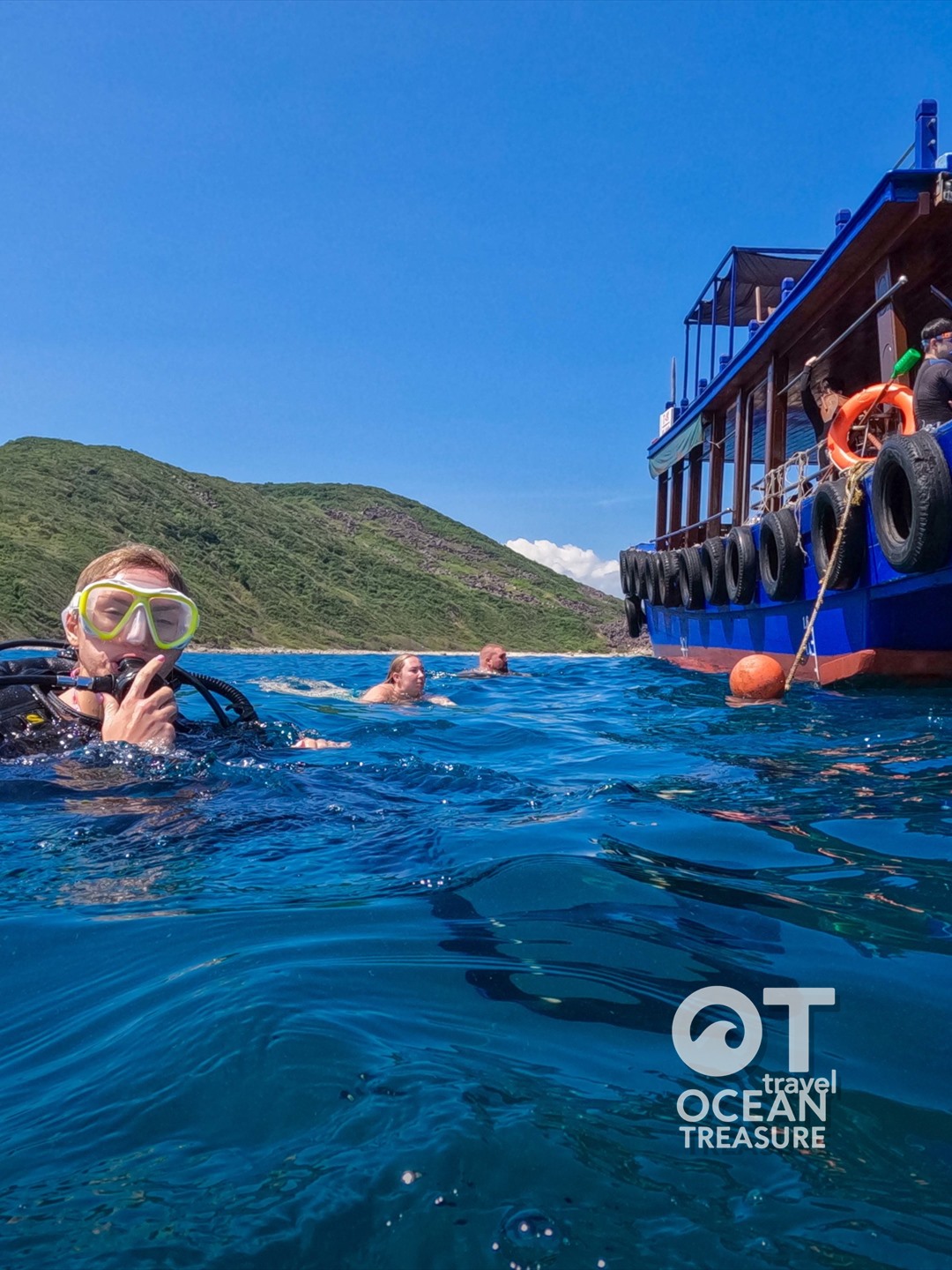 Tour 3 đảo Hòn Mun, Con Sẻ Tre và Làng Chài Nha Trang - Nha Trang