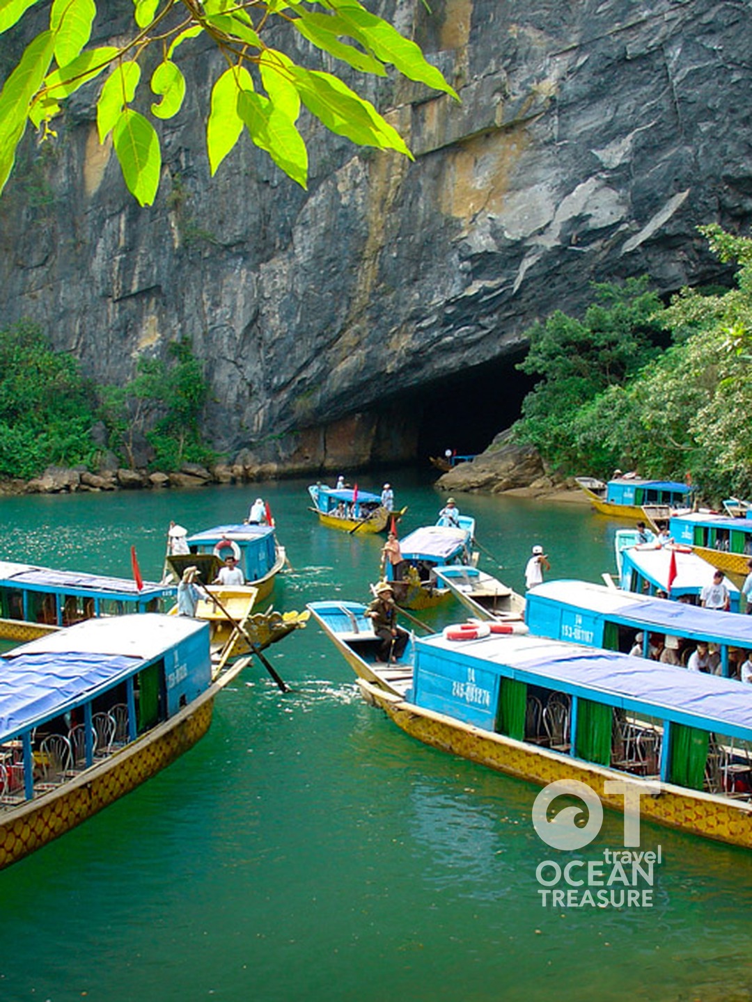 Tour Phong Nha Paradise Cave và Dark Cave 1 ngày từ Đồng Hới - Phong Nha - Quảng Bình